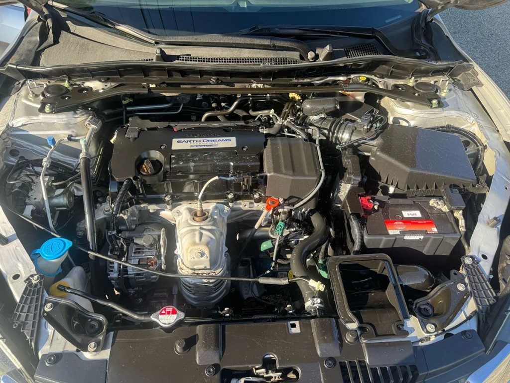 2014 Honda Accord Image 21