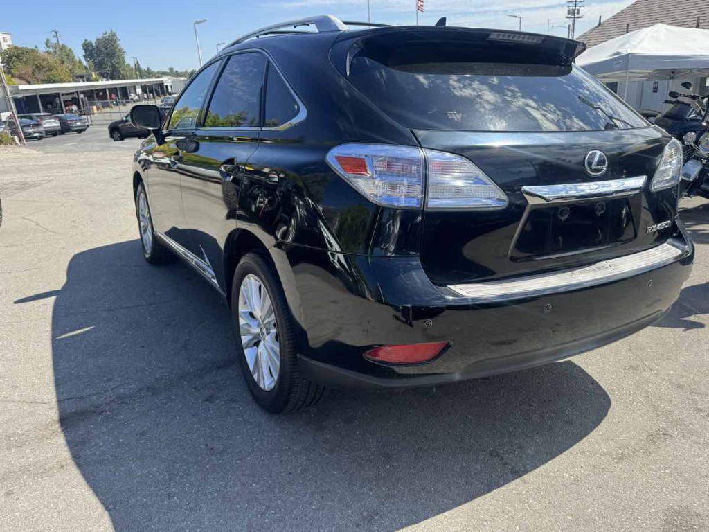2011 Lexus RX 450h Image 4