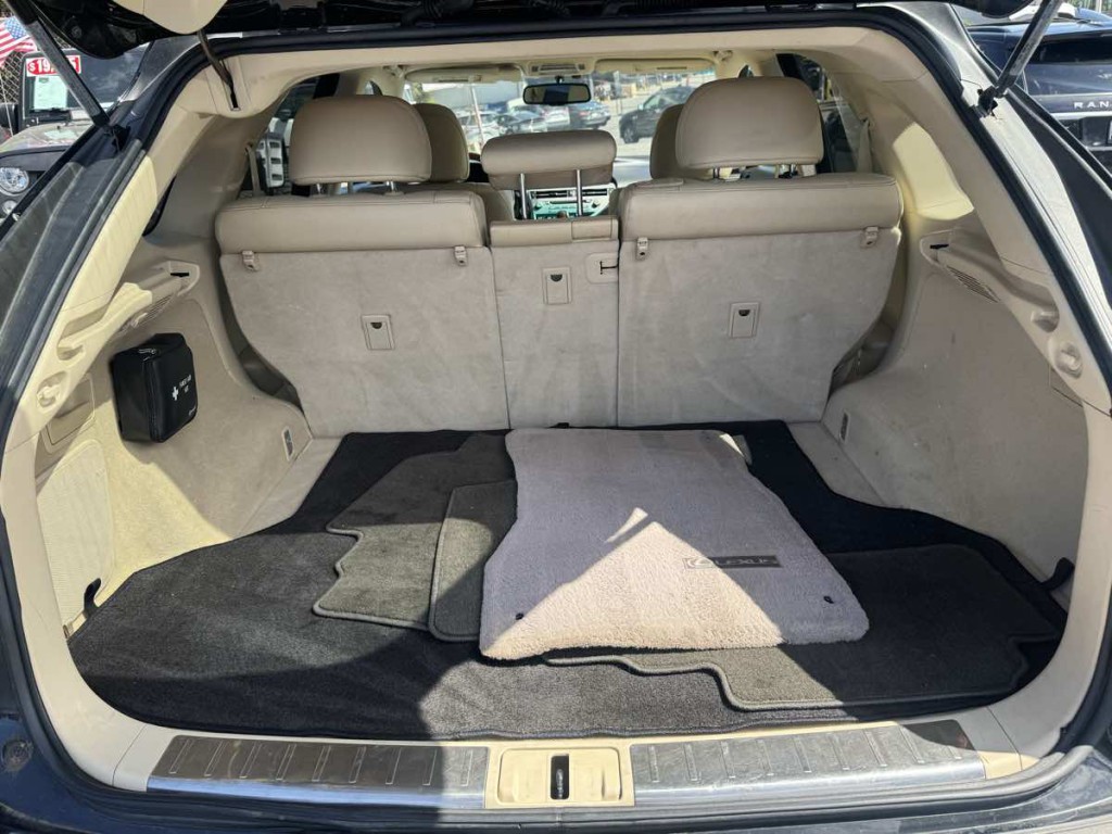 2011 Lexus RX 450h Image 9