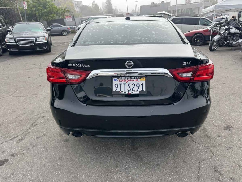 2017 Nissan Maxima Image 6