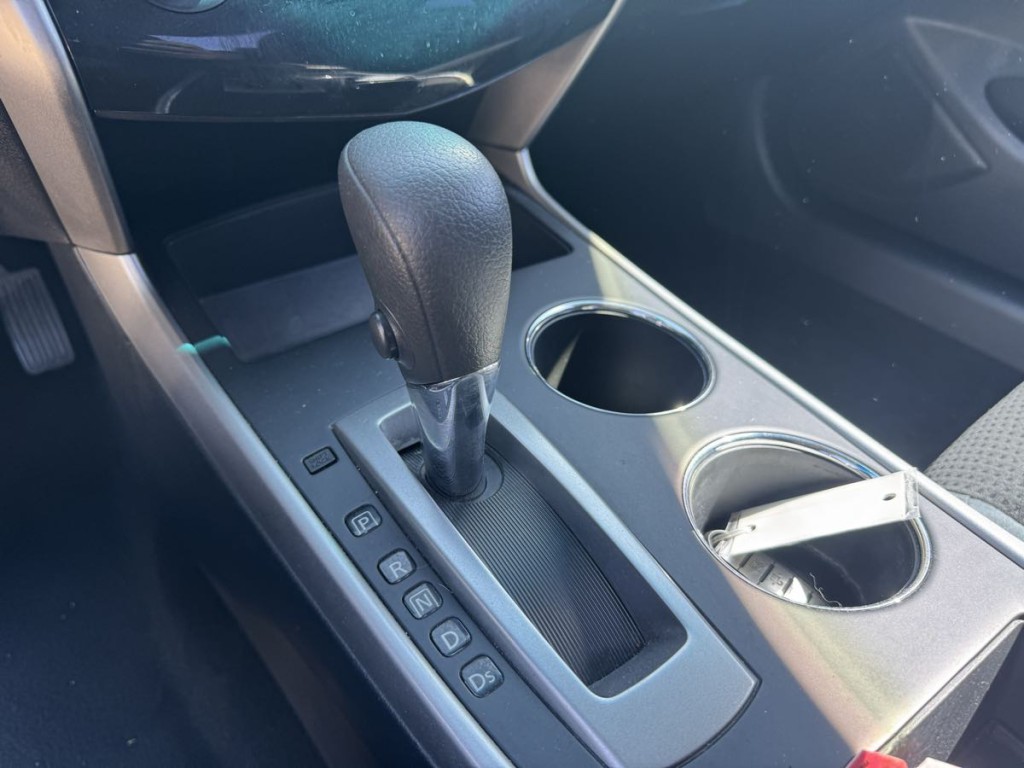 2015 Nissan Altima Image 13