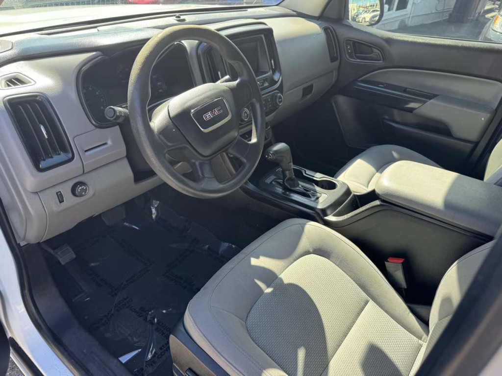 2018 GMC Canyon Image 9