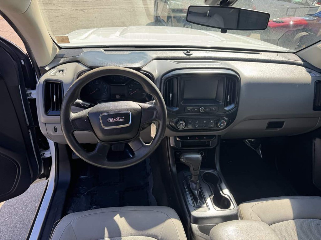 2018 GMC Canyon Image 11