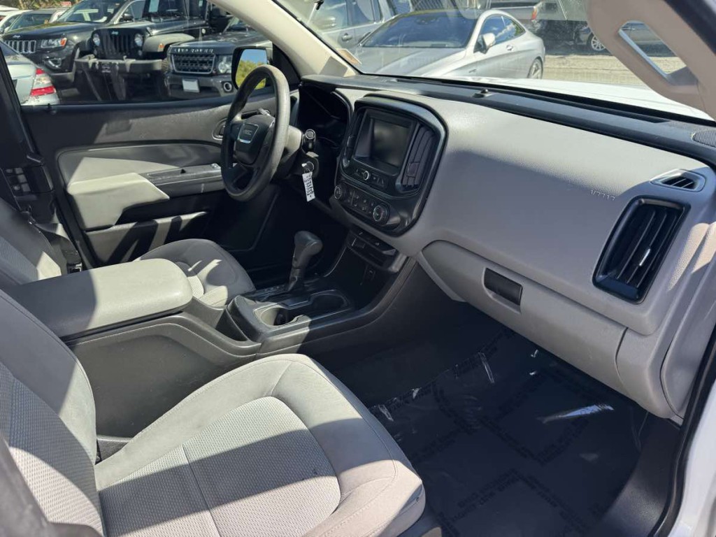 2018 GMC Canyon Image 15