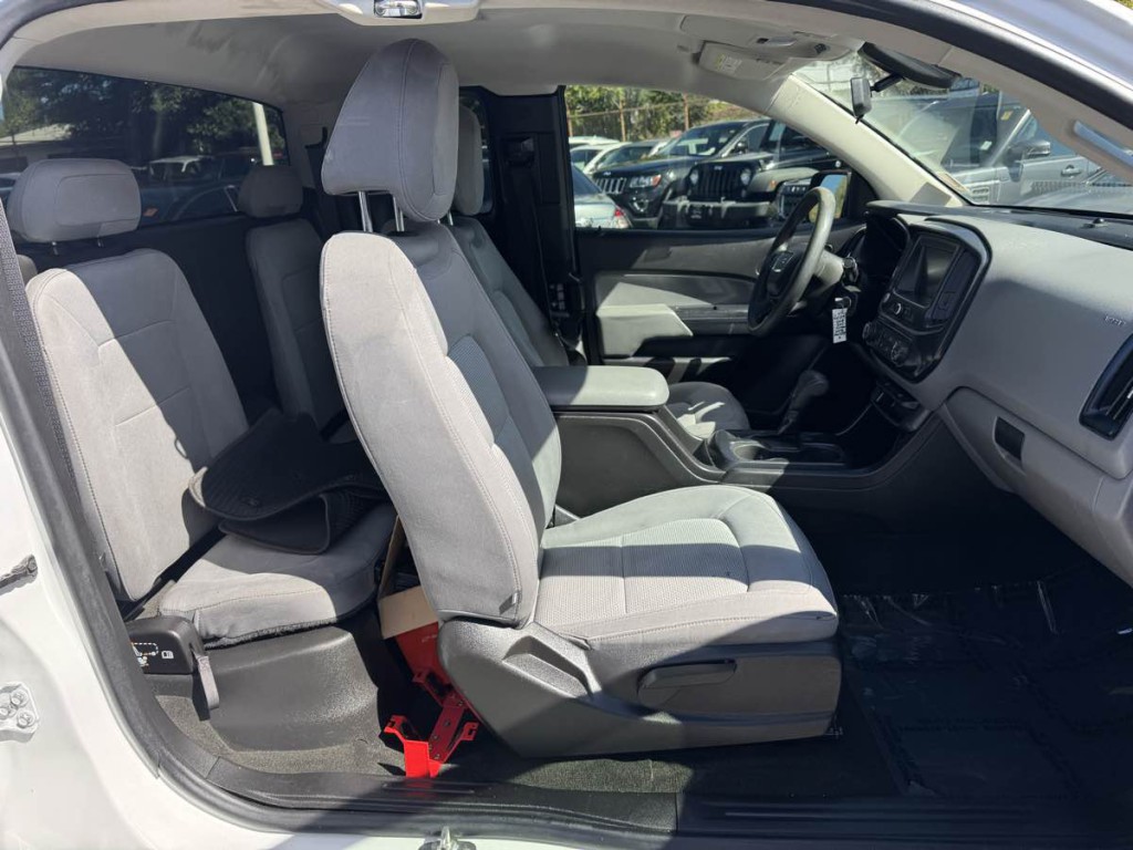 2018 GMC Canyon Image 17