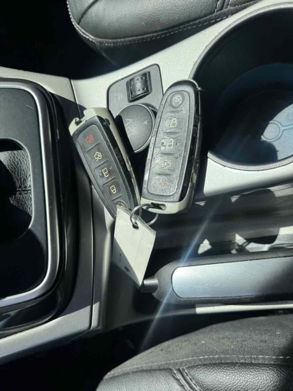 2016 Ford C-Max Image 17