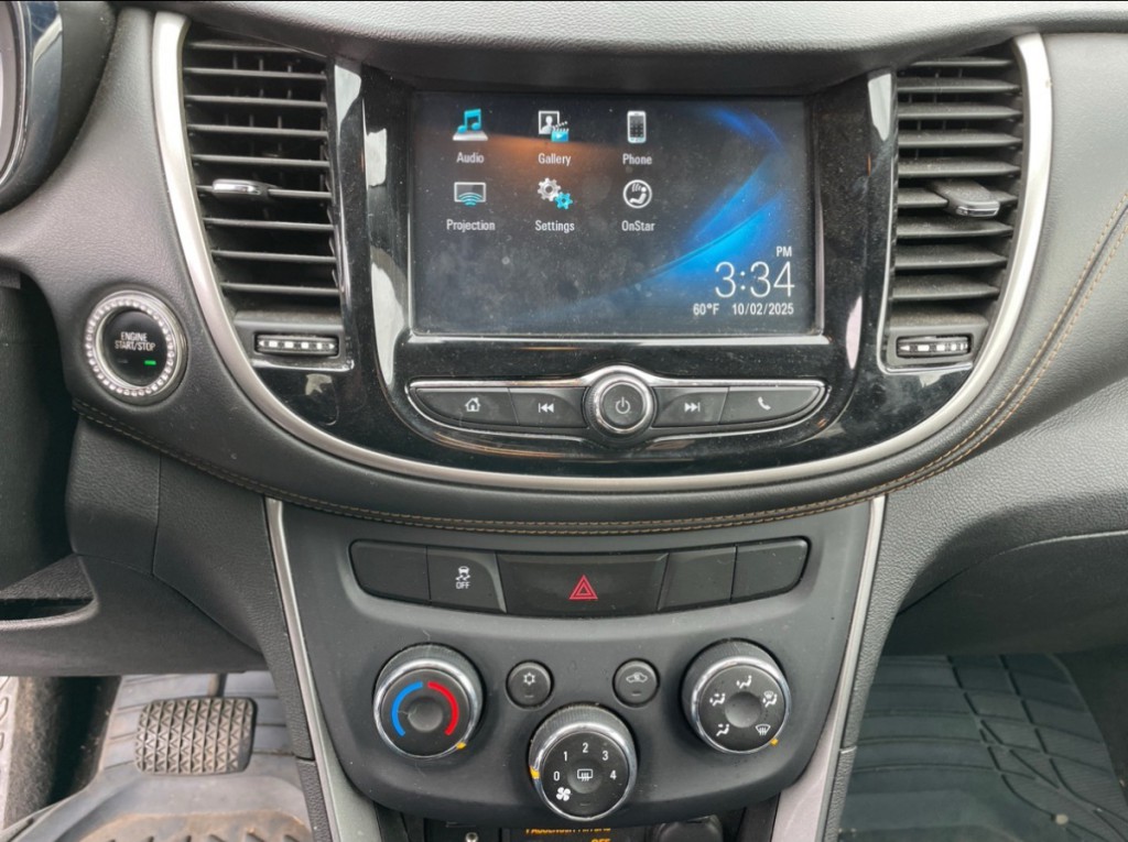 2017 Chevrolet Trax Image 2