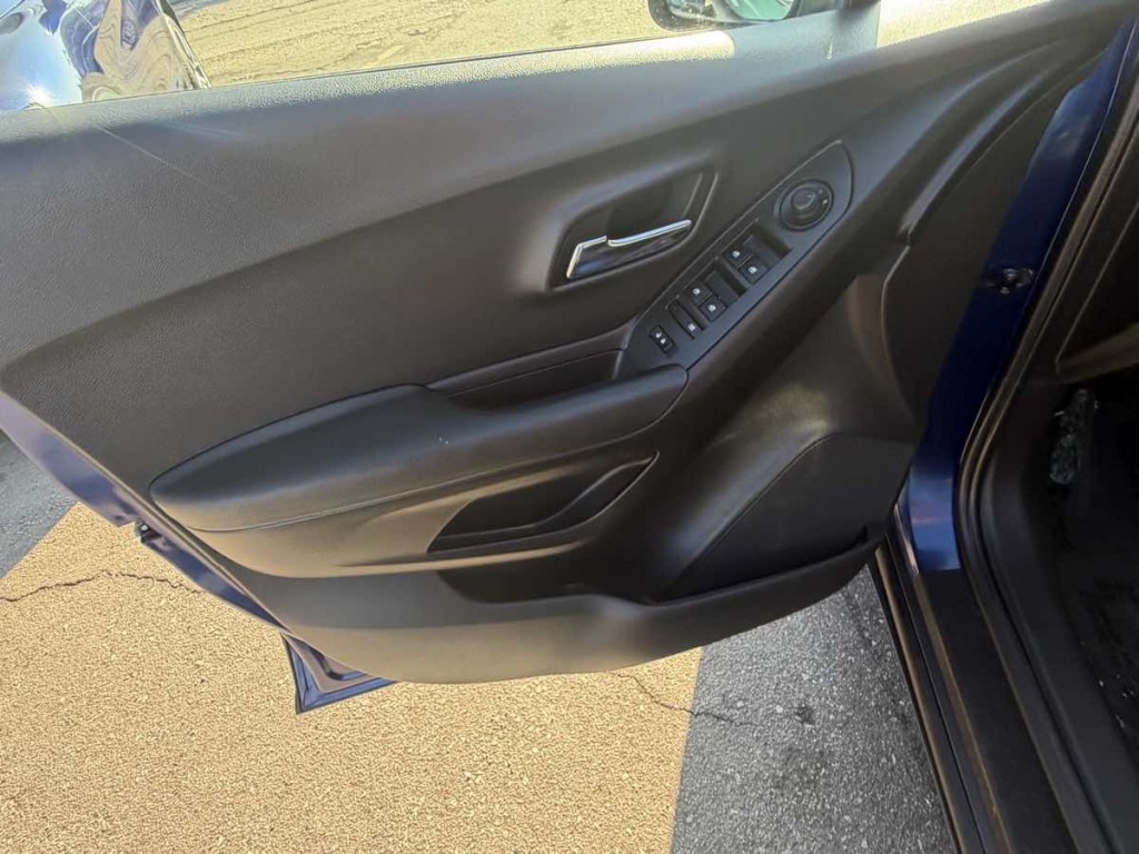 2017 Chevrolet Trax Image 8