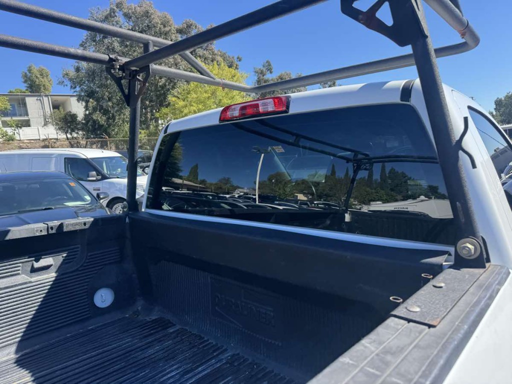 2018 GMC Sierra 1500 Image 16