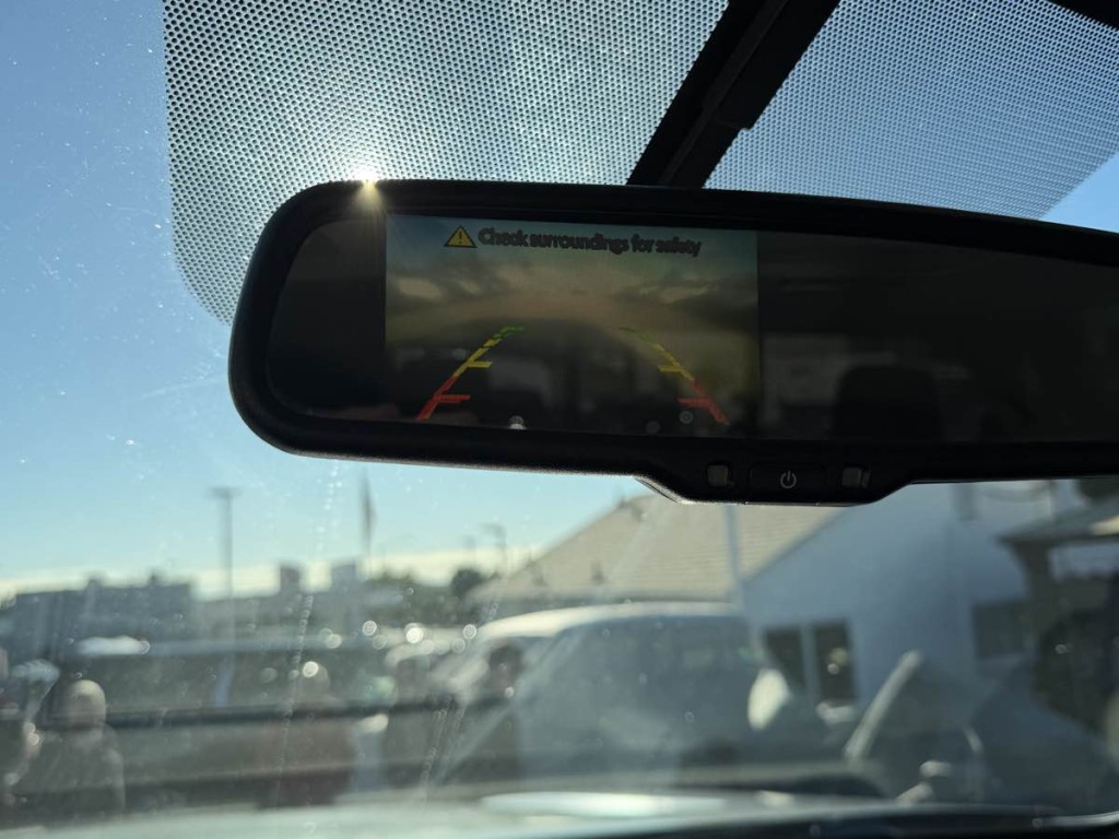 2017 Nissan Titan Image 20