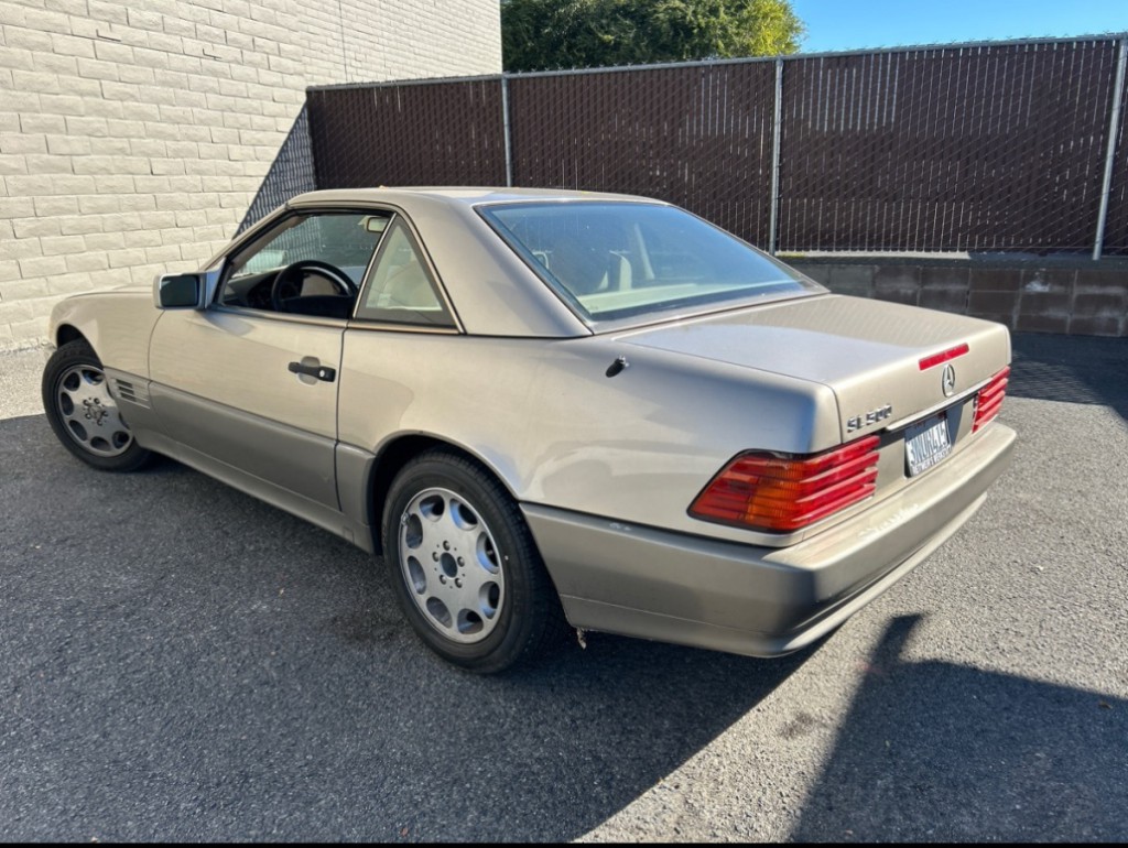 1995 Mercedes-Benz 5.0L Image 2