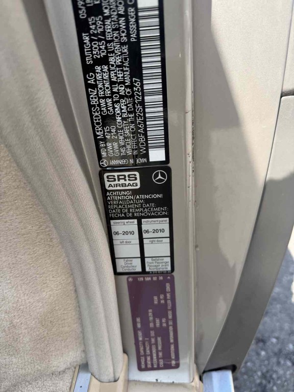 1995 Mercedes-Benz 5.0L Image 21