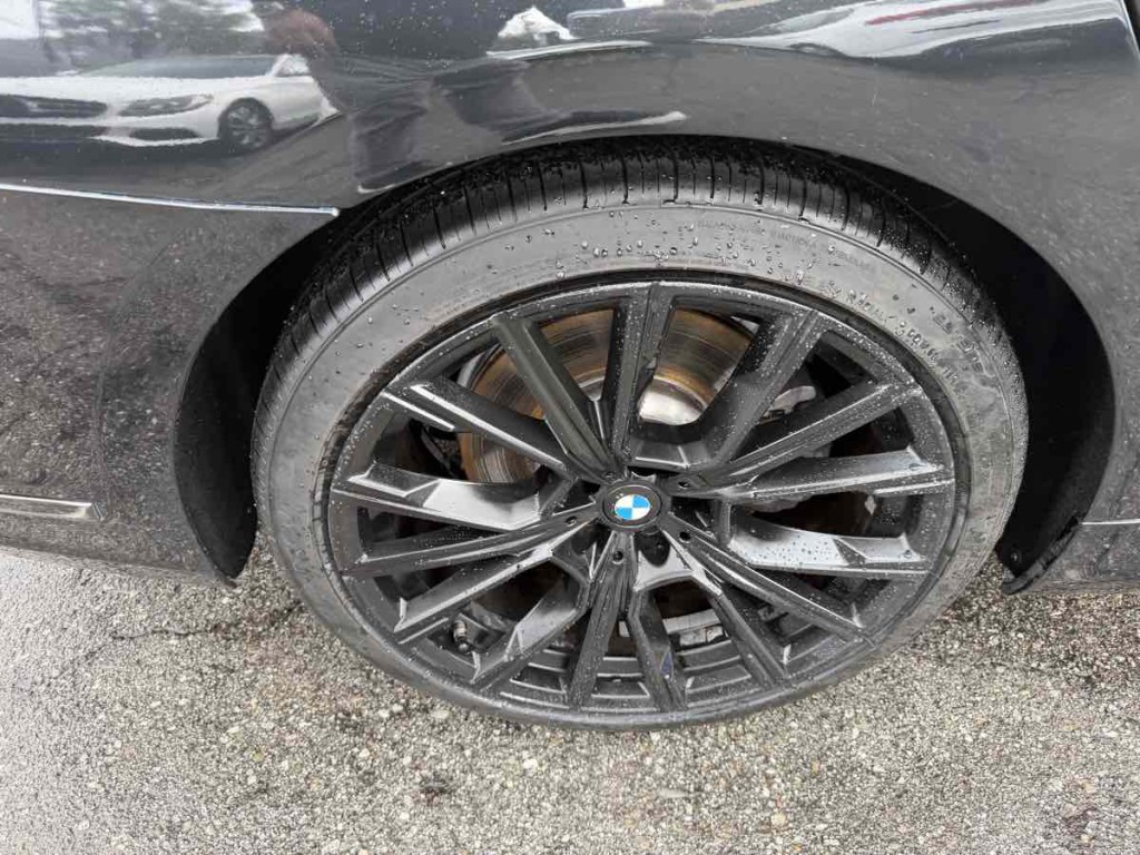 2020 BMW 7 Series Image 7