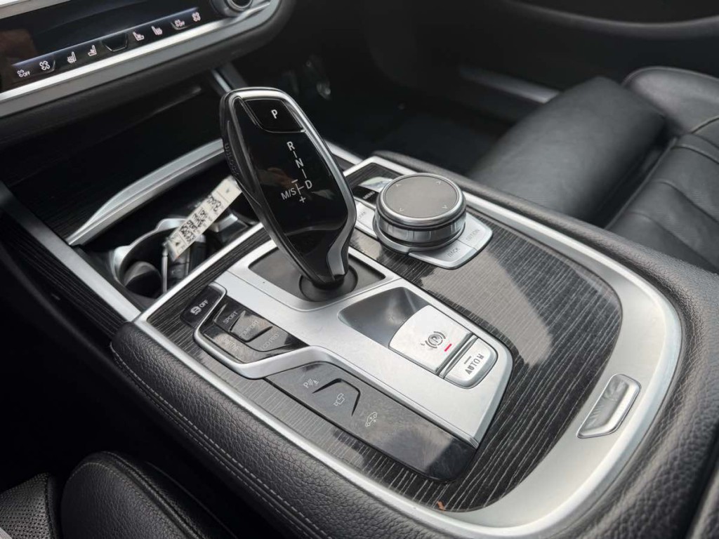 2020 BMW 7 Series Image 14