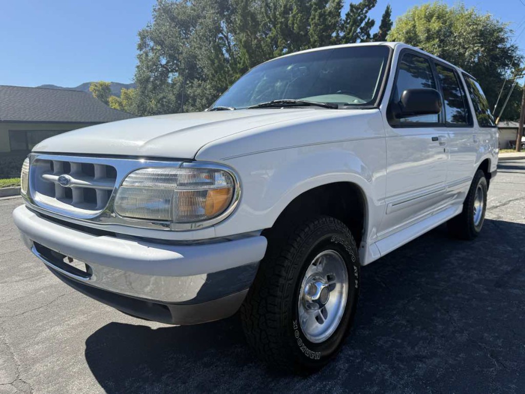 1997 Ford Explorer Image 3
