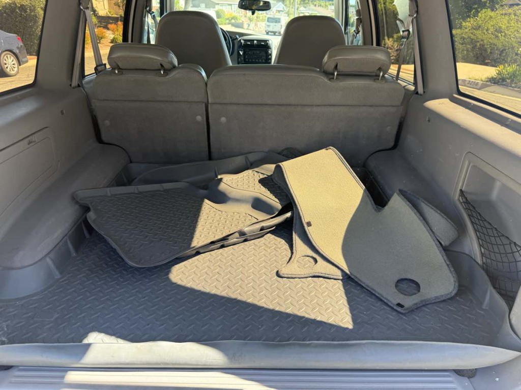 1997 Ford Explorer Image 13