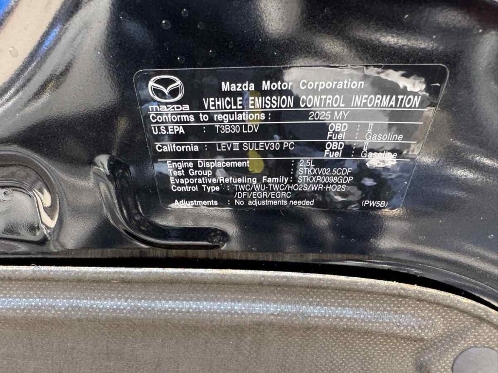2025 Mazda Mazda3 Image 16