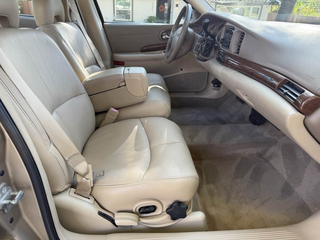 2005 Buick LeSabre Image 23