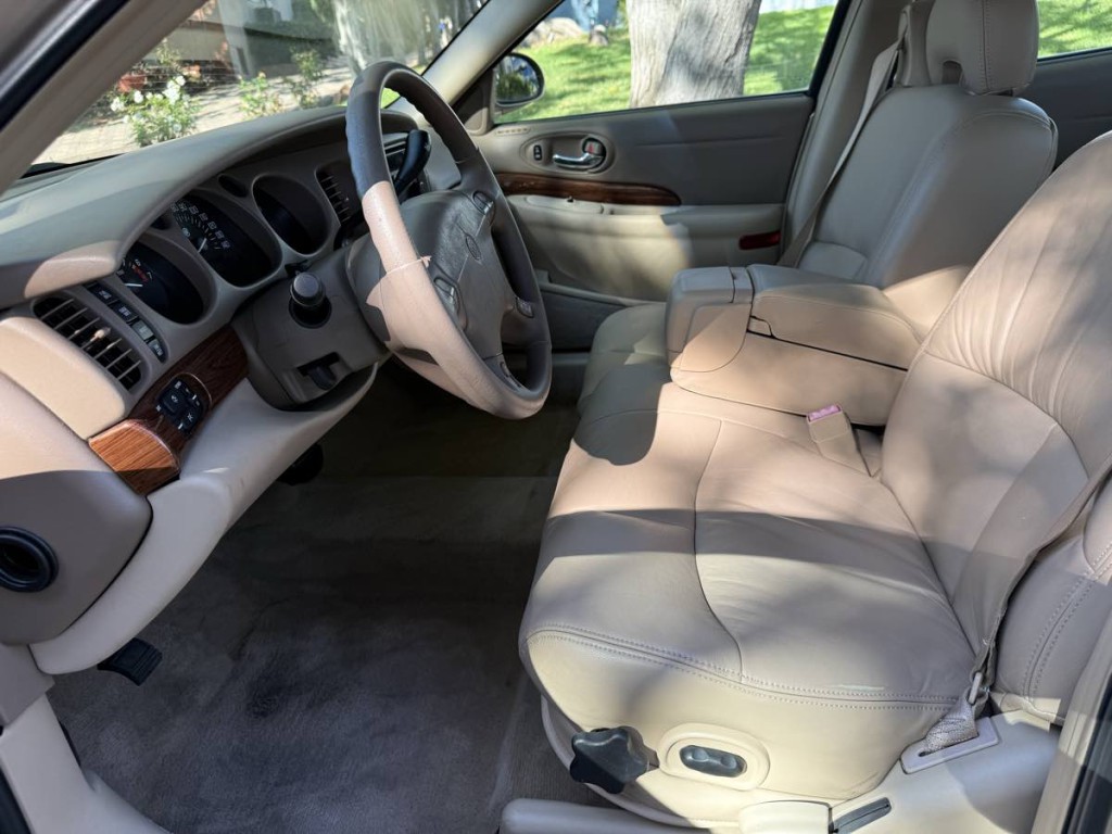 2005 Buick LeSabre Image 24