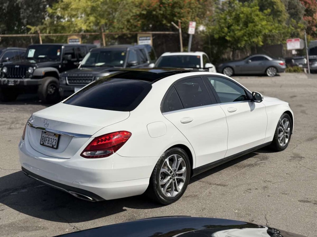 2018 Mercedes-Benz C-Class Image 6