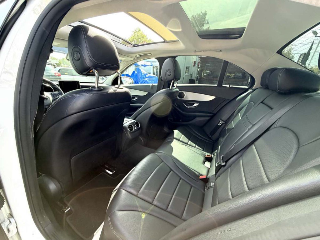 2018 Mercedes-Benz C-Class Image 13