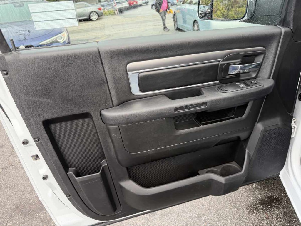 2022 RAM 1500 Image 13