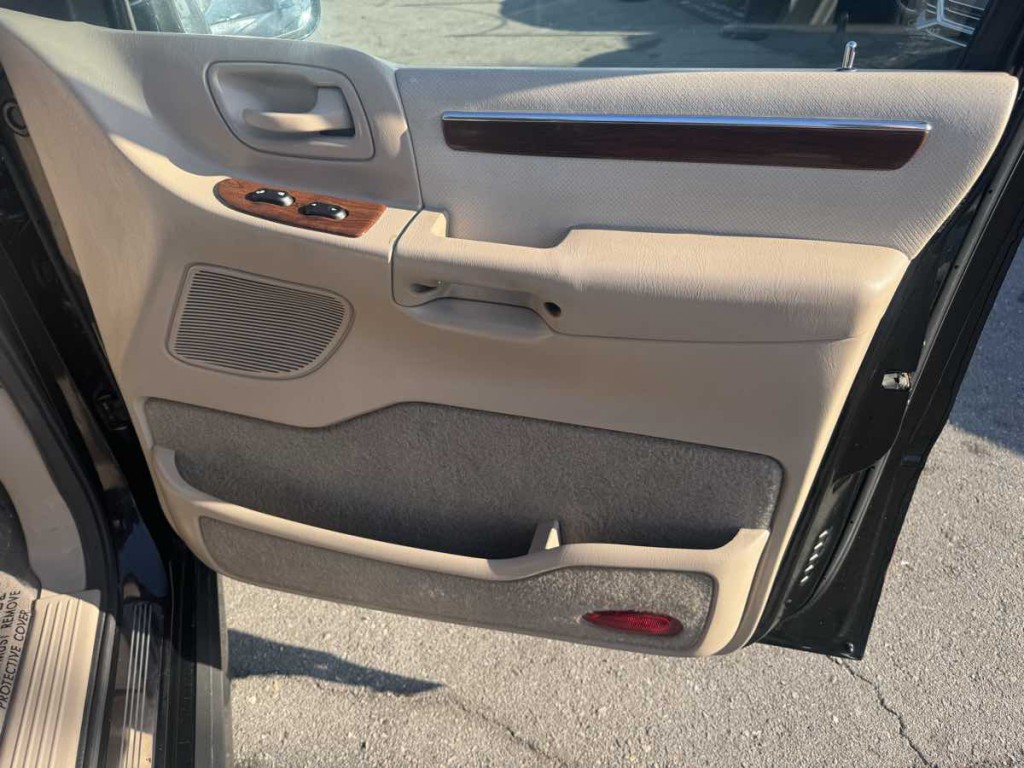 2001 Ford Windstar Image 11