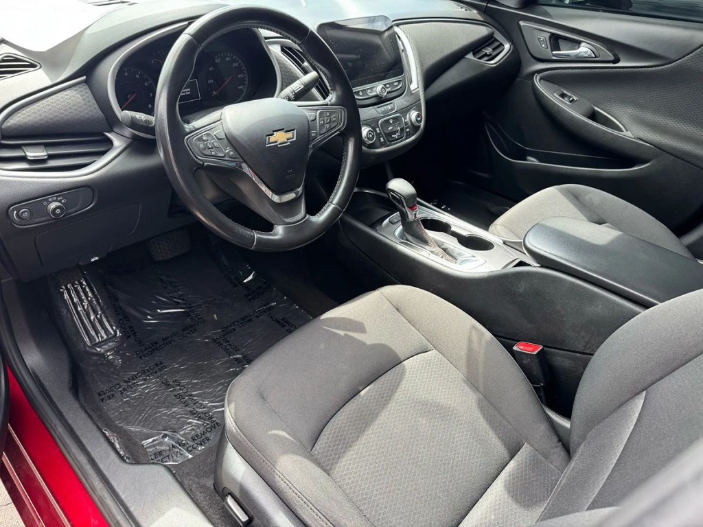 2021 Chevrolet Malibu Image 10