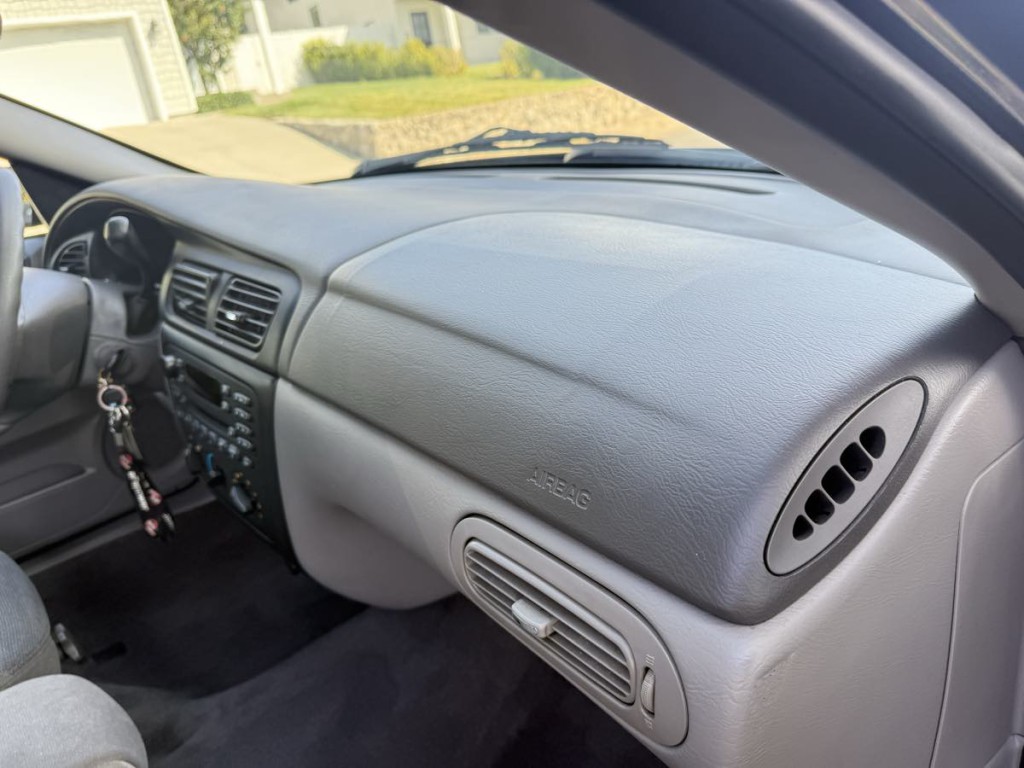 2002 Ford Taurus Image 28