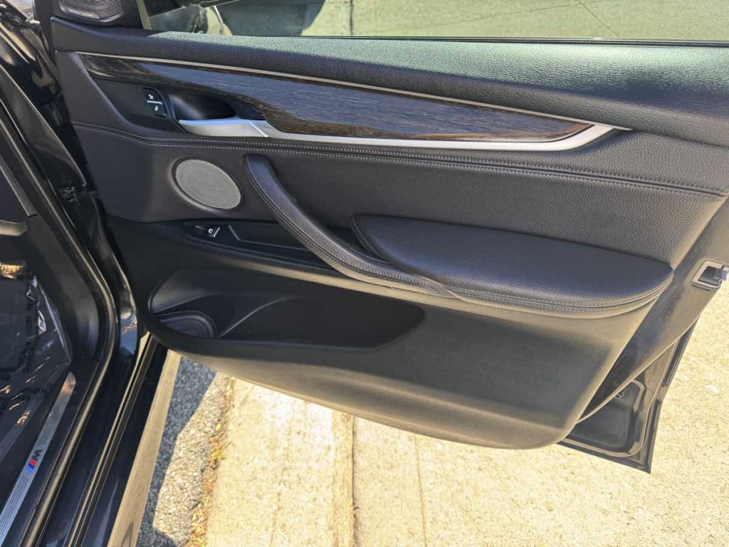 2018 BMW X5 Image 17