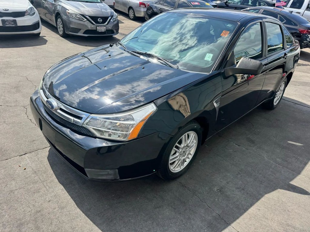 2011 Ford Focus Image 3