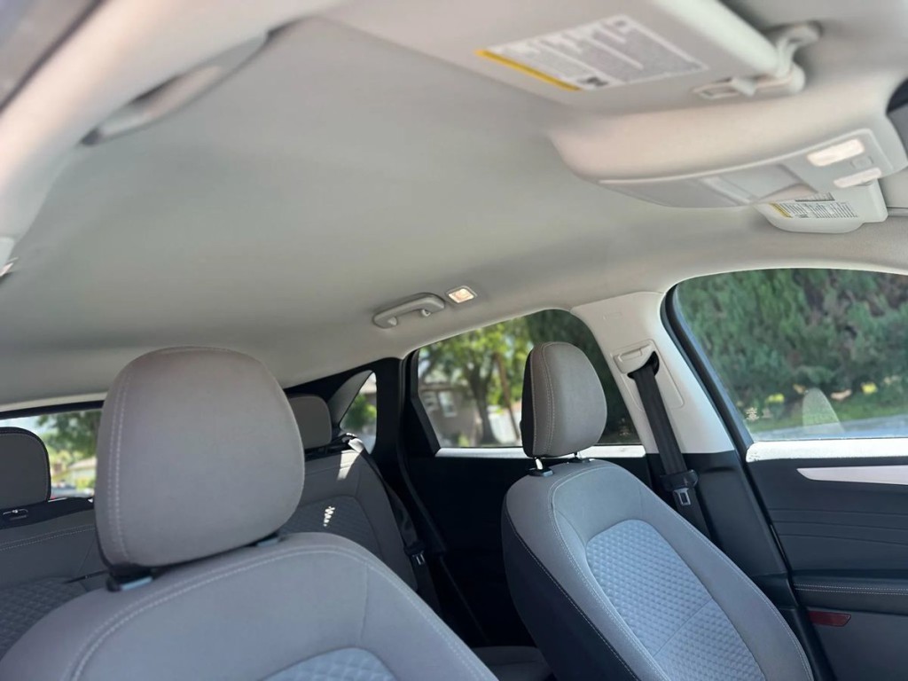 2022 Ford Escape Image 16