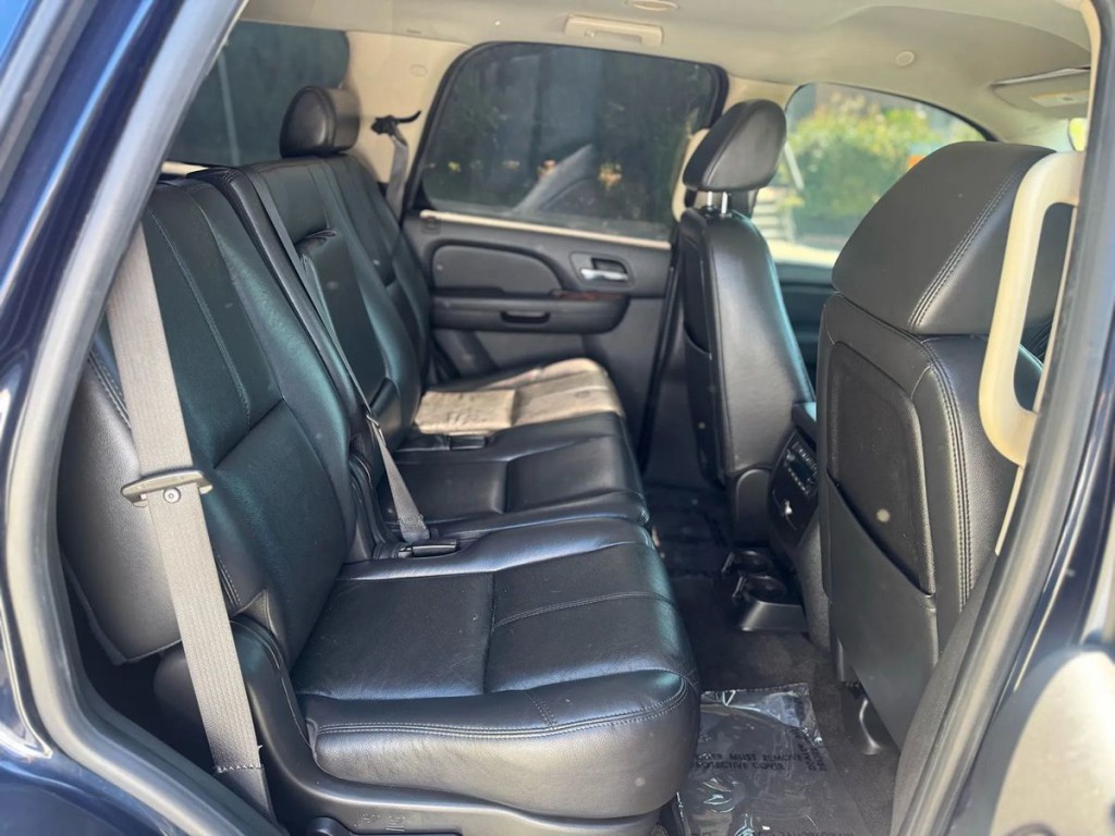2007 Chevrolet Tahoe Image 16