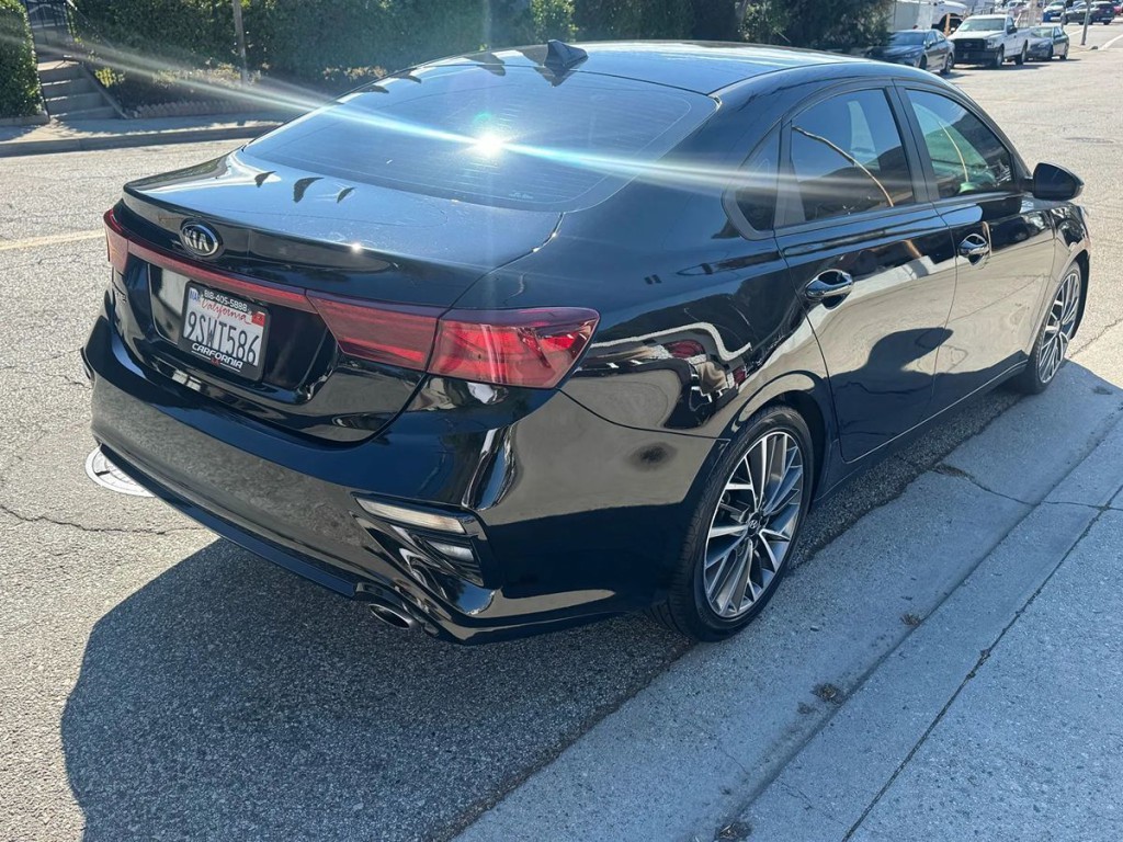 2021 Kia Forte Image 6