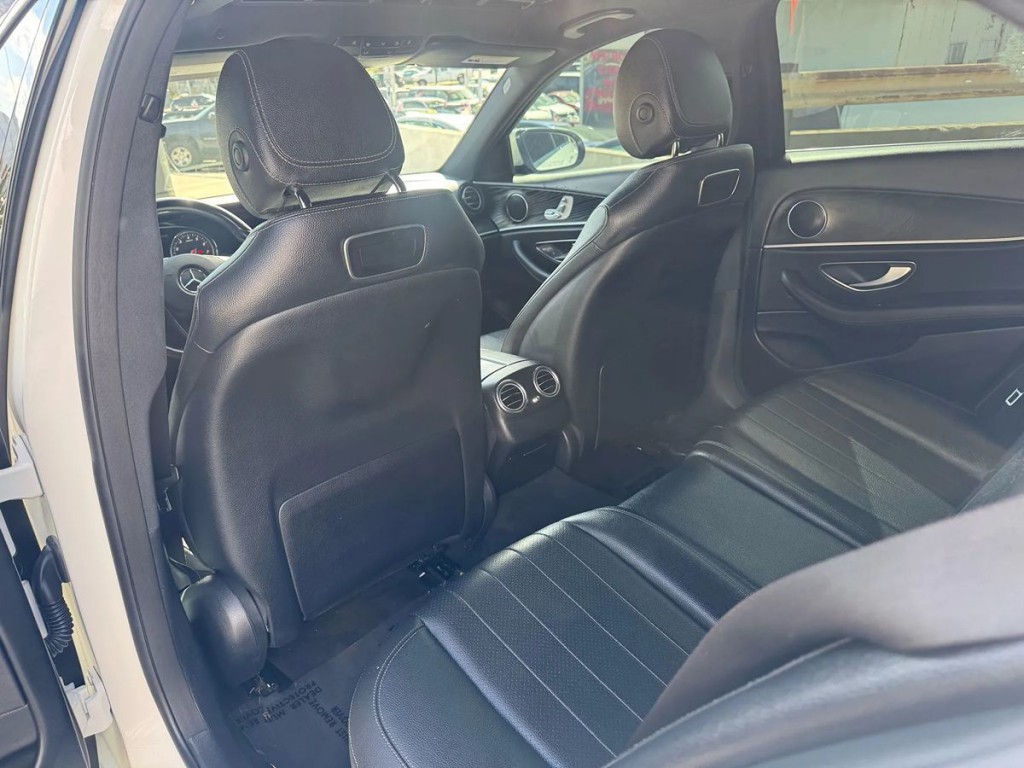 2018 Mercedes-Benz E-Class Image 14