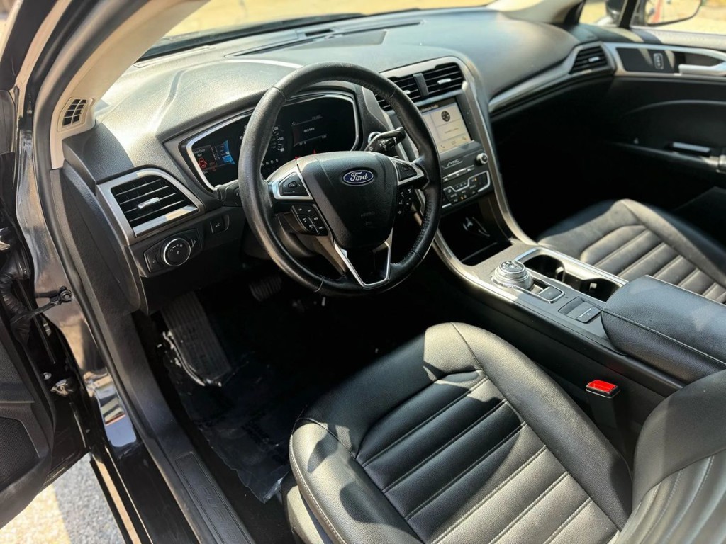 2019 Ford Fusion Image 9