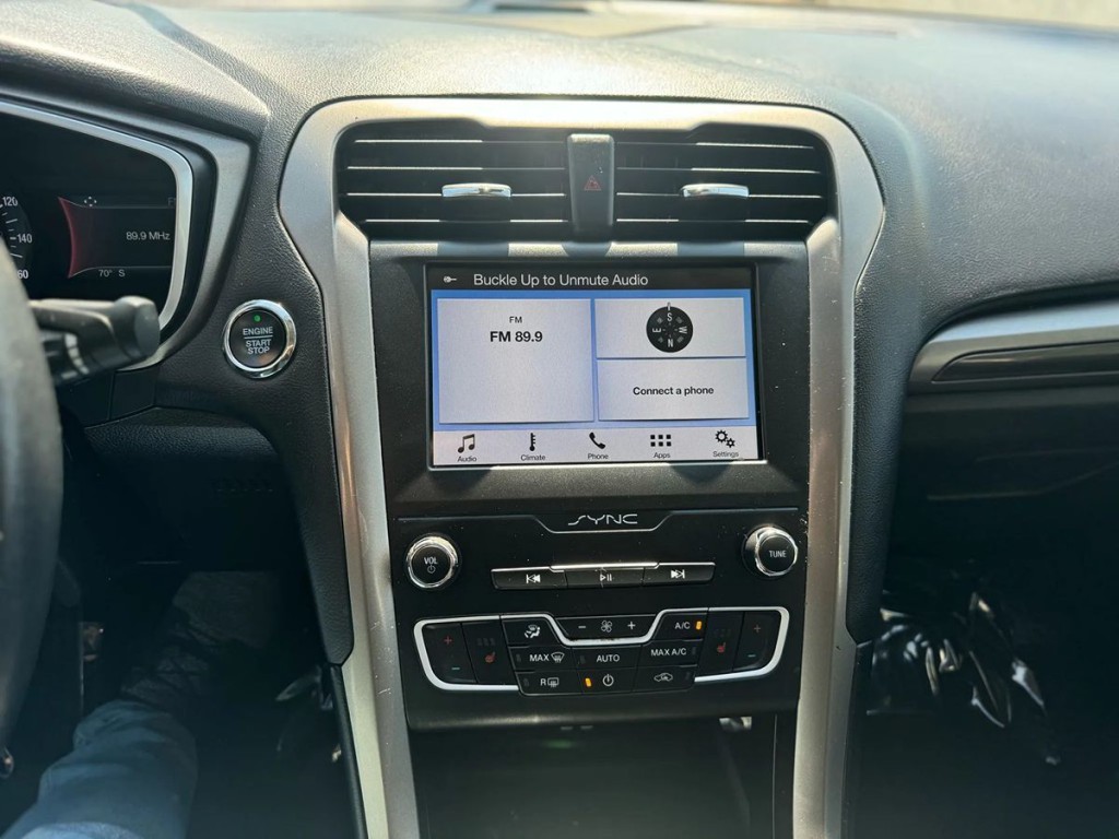 2019 Ford Fusion Image 11