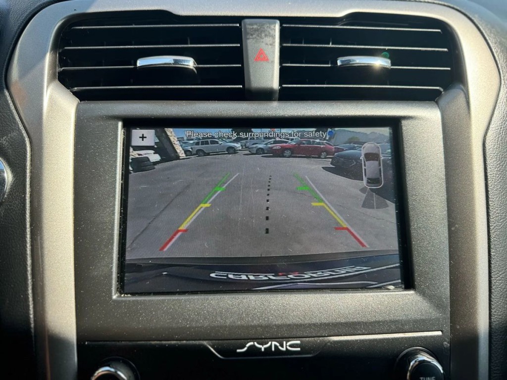 2019 Ford Fusion Image 12