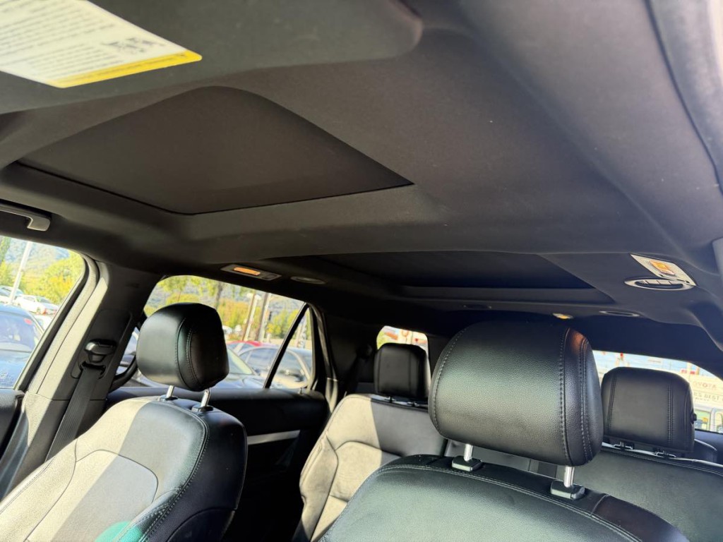 2016 Ford Explorer Image 13
