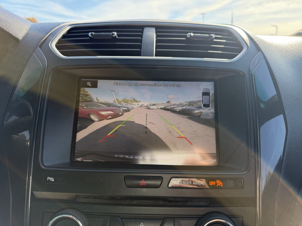 2016 Ford Explorer Image 16