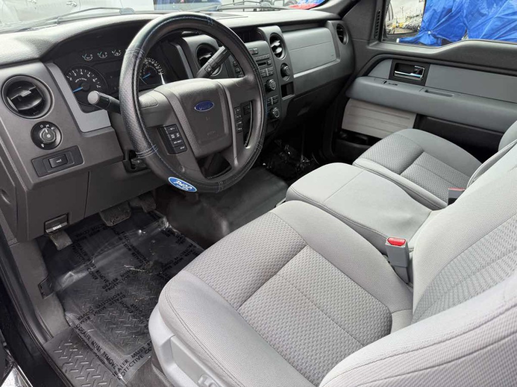 2013 Ford F-150 Image 10