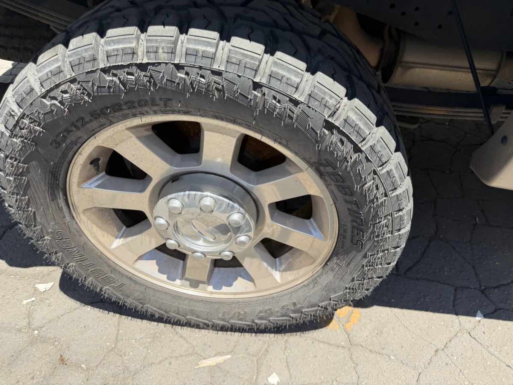2010 Ford F-250 Image 4