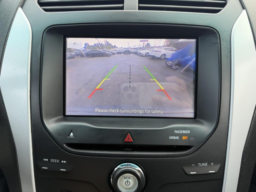 2013 Ford Explorer Image 14