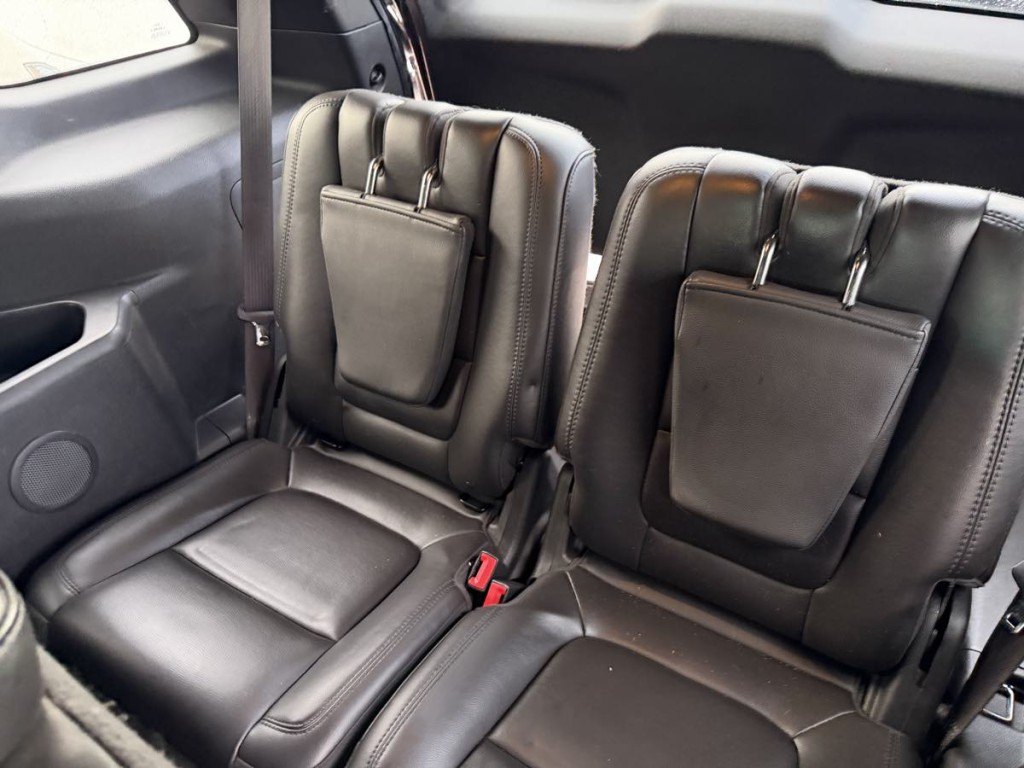 2013 Ford Explorer Image 21