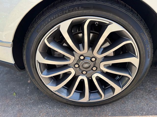 2018 Land Rover Range Rover Image 7