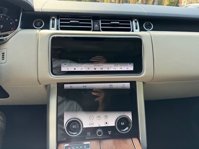 2018 Land Rover Range Rover Image 13