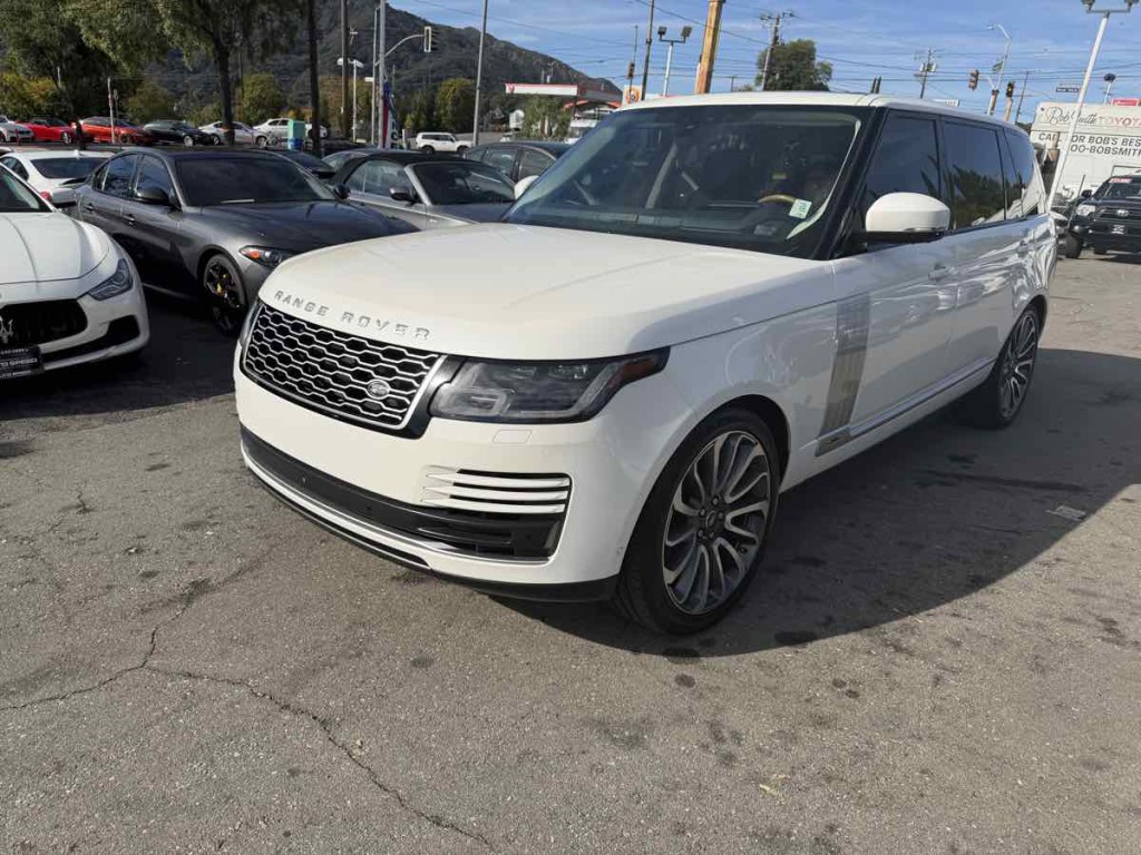 2018 Land Rover Range Rover Image 3