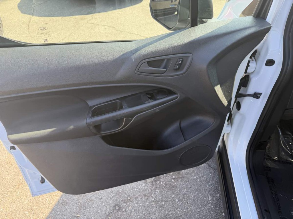 2015 Ford Transit Connect Image 15