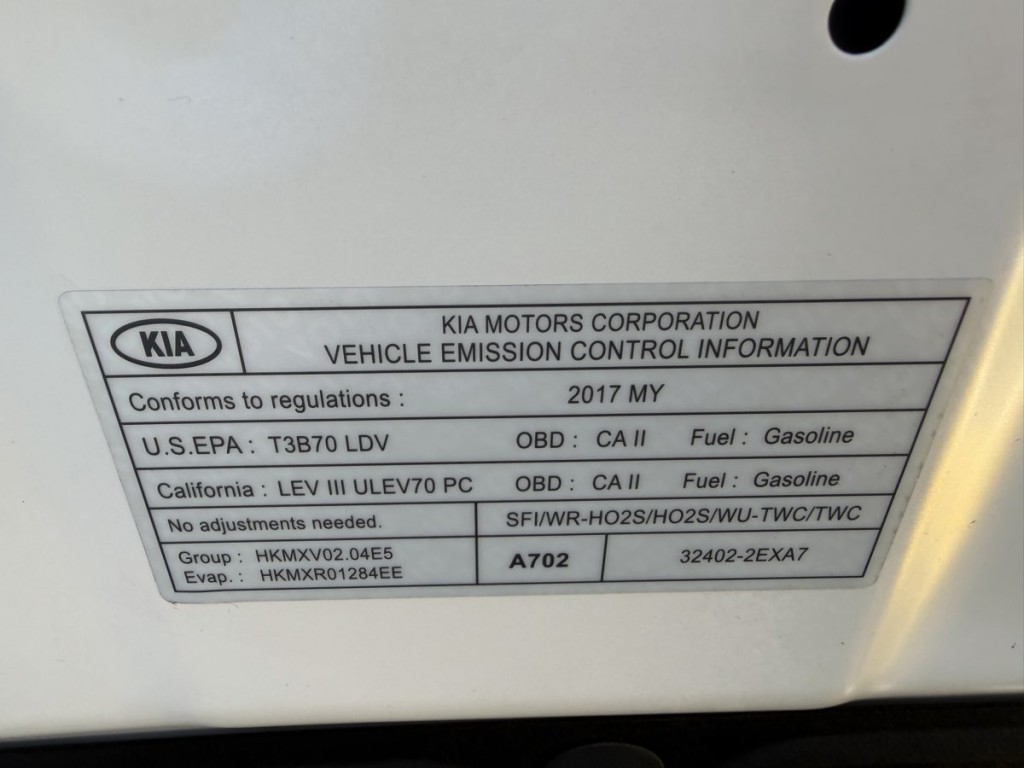 2017 Kia Forte Image 13