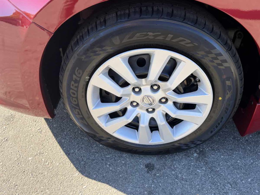 2018 Nissan Altima Image 7